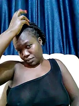 Snapshot of Nastychoco_ chatting on 11/13/25, 10:36 Nastychoco online show from 11/13/25, 10:36