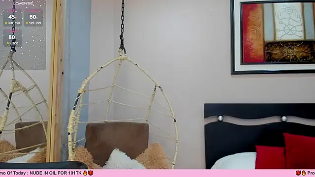 LenaRuiz  online show from 02/10/25, 06:24