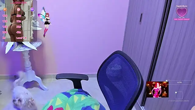 Snapshot of KAROL_MILF chatting on 11/22/25, 01:37 KAROL MILF online show from 11/22/25, 01:37