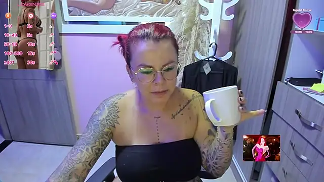 KAROL MILF online show from 06/13/26, 10:51