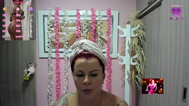 KAROL MILF online show from 07/18/26, 10:24