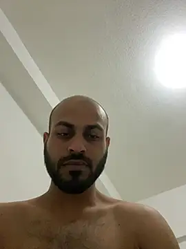 Snapshot of islandvybee55 chatting on 12/30/24, 01:37 islandvybee55 online show from 12/30/24, 01:37