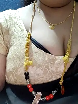 tamilthanushri online show from 12/14/25, 04:07