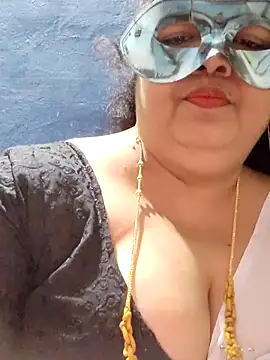 tamilthanushri online show from 02/16/26, 07:37