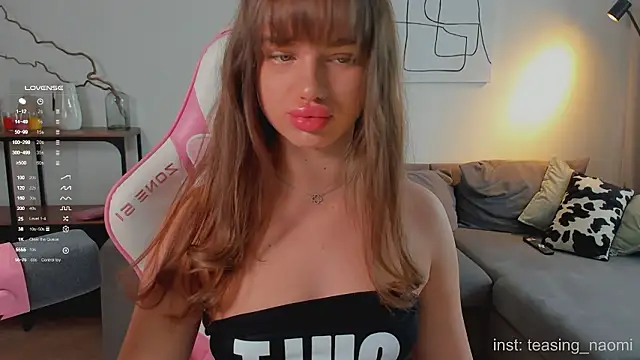 aesthetics  tease online show from 03/15/26, 04:18