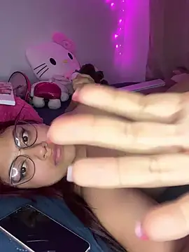 Aprilsmith2 online show from 12/06/24, 02:02