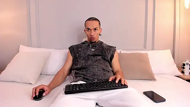 Dominick star online show from 11/12/25, 04:35