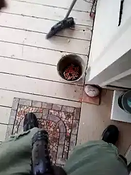 Snapshot of SukItSlo444 chatting on 02/04/25, 06:38 SukItSlo444 online show from 02/04/25, 06:38