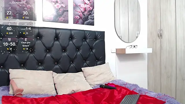 abigail f00x online show from 04/23/26, 12:40