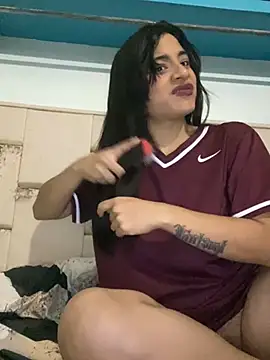 Snapshot of mysteriousgirl20 chatting on 03/03/25, 04:46 mysteriousgirl20 online show from 03/03/25, 04:46