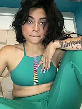 Snapshot of mysteriousgirl20 chatting on 03/14/25, 10:16 mysteriousgirl20 online show from 03/14/25, 10:16