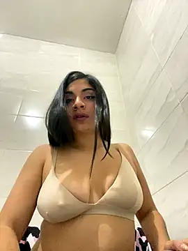 mysteriousgirl20 online show from 11/26/25, 01:12