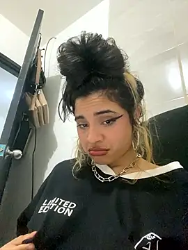 mysteriousgirl20 online show from 01/12/26, 08:58