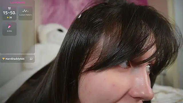 Snapshot of L1TWW chatting on 12/19/25, 11:50 L1TWW online show from 12/19/25, 11:50