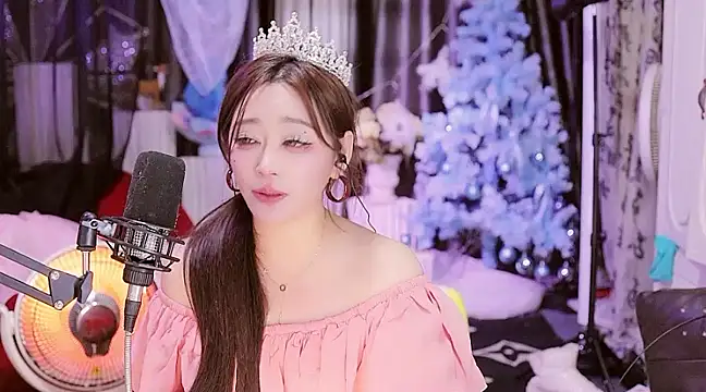 Snapshot of Missy_Nana21 chatting on 01/04/25, 07:13 Missy Nana21 online show from 01/04/25, 07:13