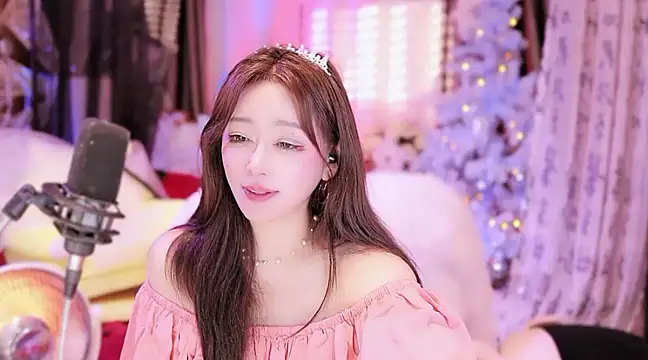 Snapshot of Missy_Nana21 chatting on 01/31/25, 07:08 Missy Nana21 online show from 01/31/25, 07:08