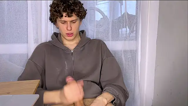 alyx garden online show from 03/15/26, 12:22