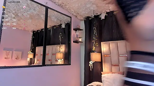 Nathan Smith  online show from 11/04/25, 07:57