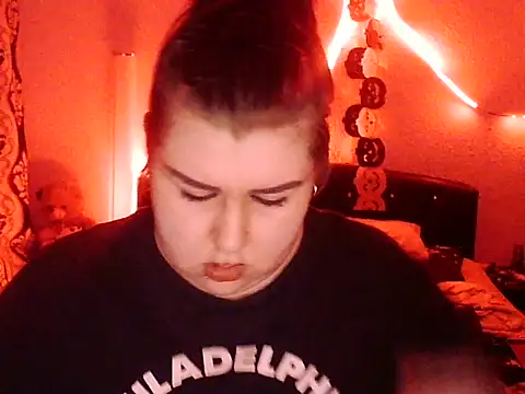 Snapshot of Ana_Krisstina chatting on 11/30/25, 05:50 Ana Krisstina online show from 11/30/25, 05:50