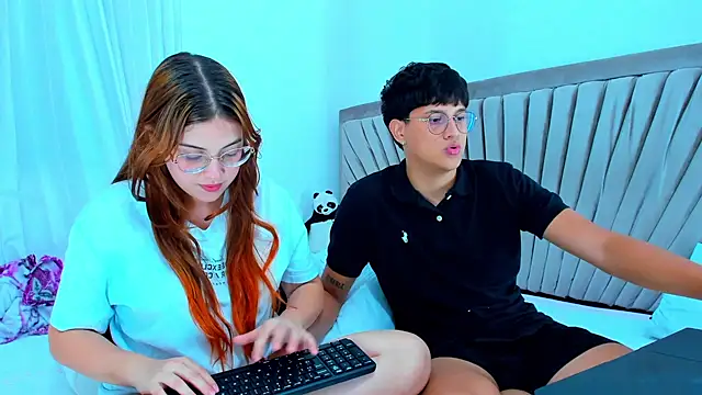 kittyandrick online show from 03/18/25, 02:25