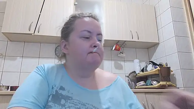 Snapshot of melissaBlessing chatting on 01/15/25, 07:37 melissaBlessing online show from 01/15/25, 07:37