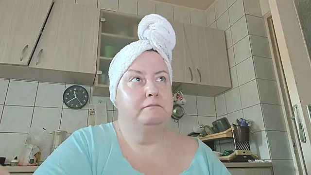 Snapshot of melissaBlessing chatting on 01/17/25, 07:41 melissaBlessing online show from 01/17/25, 07:41