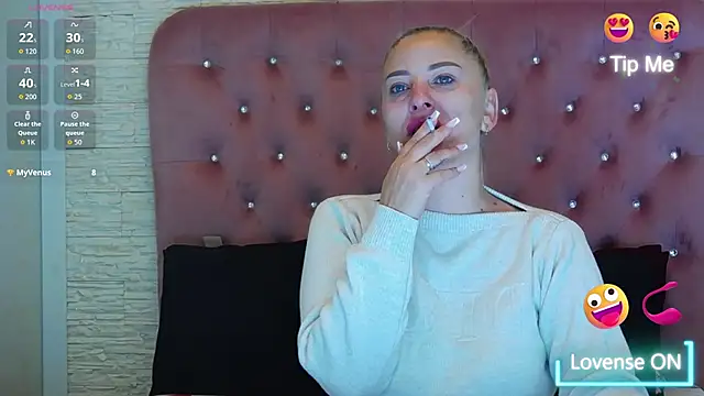 Snapshot of KikiSweet08 chatting on 12/03/25, 05:26 KikiSweet08 online show from 12/03/25, 05:26