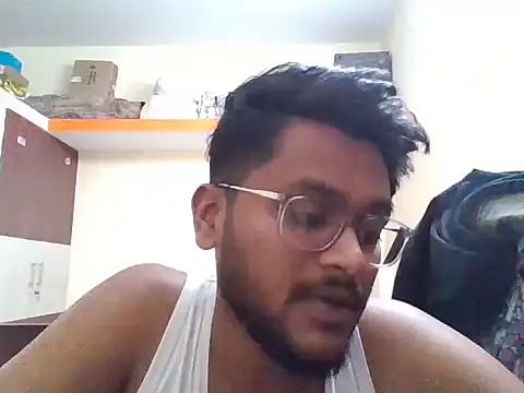 LundChodumera online show from 12/20/25, 02:02