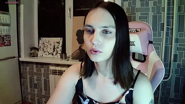 BlackHe4rts  online show from 12/14/24, 03:58