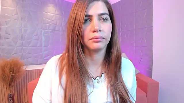 Snapshot of Laurent_Williams chatting on 02/11/25, 08:31 Laurent Williams online show from 02/11/25, 08:31