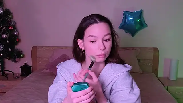 katycrown online show from 12/16/24, 09:46