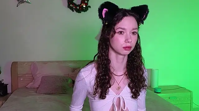 katycrown online show from 12/27/24, 11:17