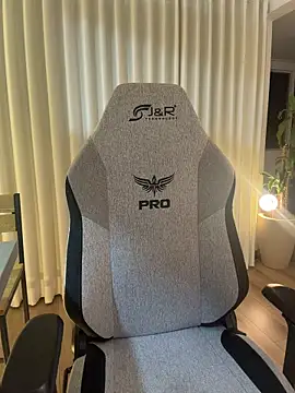 carolynnetrujillo online show from 04/20/26, 02:47