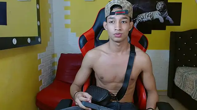 jose sexycumm online show from 10/12/25, 07:13
