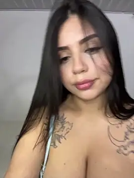 Snapshot of iam_ali1 chatting on 11/14/25, 03:49 iam ali1 online show from 11/14/25, 03:49