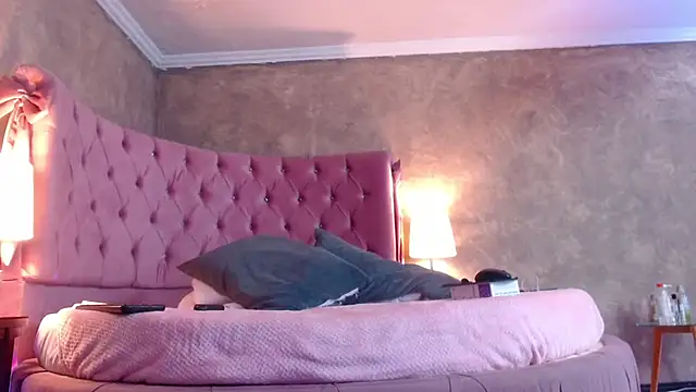 GabyPetit online show from 03/05/25, 08:32