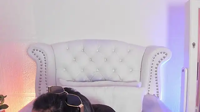 GabyPetit online show from 04/08/26, 07:47