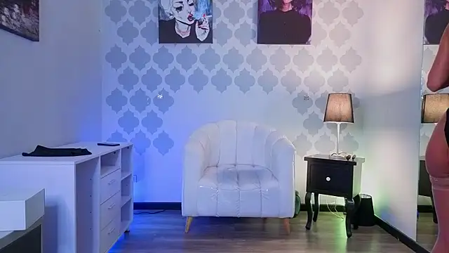 GabyPetit online show from 07/14/26, 07:52