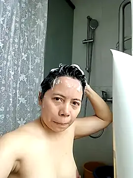 Snapshot of doggiepossession chatting on 03/13/25, 03:33 doggiepossession online show from 03/13/25, 03:33