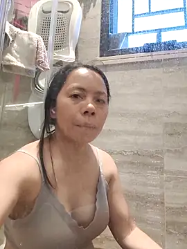 doggiepossession online show from 11/17/25, 05:13