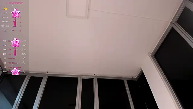 Snapshot of Megan_Lim chatting on 01/16/25, 10:32 Megan Lim online show from 01/16/25, 10:32