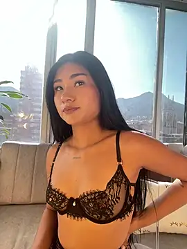 Snapshot of Megan_Lim chatting on 02/01/25, 01:41 Megan Lim online show from 02/01/25, 01:41