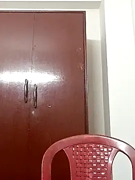 Snapshot of amiruby00xxx chatting on 01/25/25, 02:14 amiruby00xxx online show from 01/25/25, 02:14