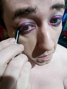 Snapshot of Boo-boo_kittyfux chatting on 11/03/25, 11:33 Boo-boo kittyfux online show from 11/03/25, 11:33