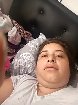 Snapshot of yajahil chatting on 01/10/25, 03:37 yajahil online show from 01/10/25, 03:37