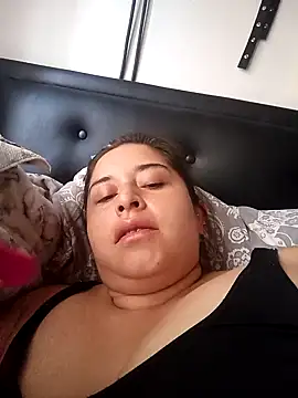 Snapshot of yajahil chatting on 01/21/25, 10:41 yajahil online show from 01/21/25, 10:41