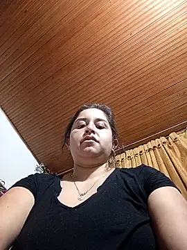 Snapshot of yajahil chatting on 10/11/25, 07:18 yajahil online show from 10/11/25, 07:18