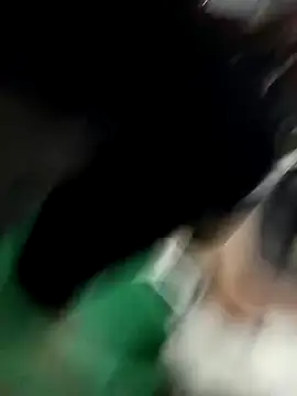 Snapshot of yajahil chatting on 11/10/25, 01:15 yajahil online show from 11/10/25, 01:15