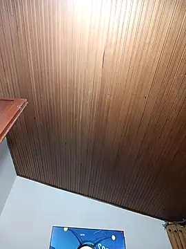 Snapshot of yajahil chatting on 11/20/25, 03:28 yajahil online show from 11/20/25, 03:28