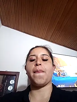 Snapshot of yajahil chatting on 12/14/25, 08:20 yajahil online show from 12/14/25, 08:20